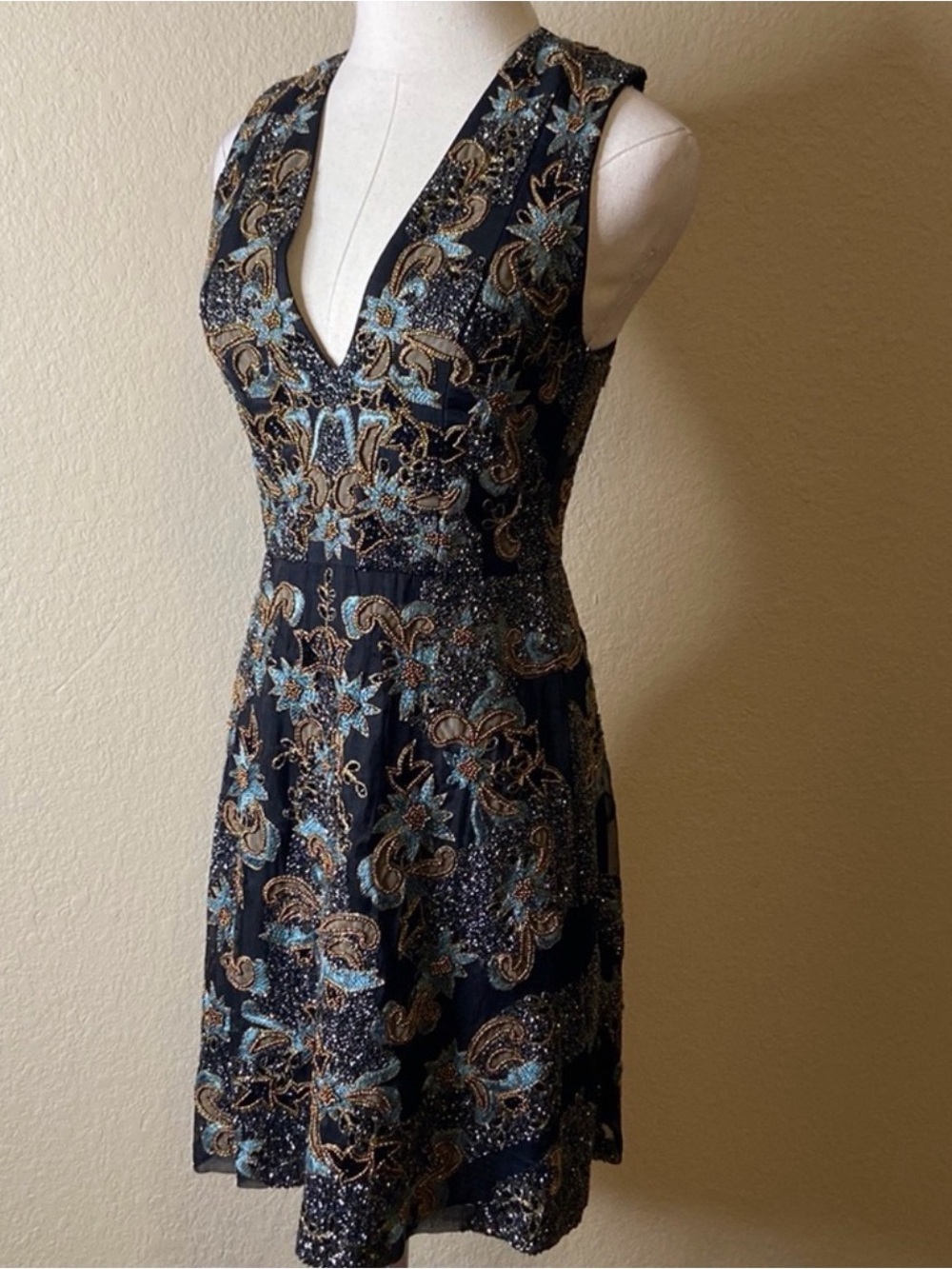 Alice + Olivia Beaded Embroidered V-Neck Floral Dress